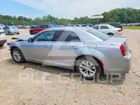 2016 Chrysler 300 фото