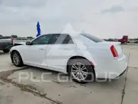 2016 Chrysler 300 фото
