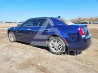 2016 Chrysler 300 photo