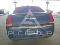 2016 Chrysler 300 фото