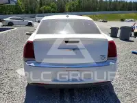 2016 Chrysler 300 фото