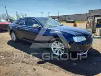 2016 Chrysler 300 photo