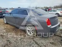 2016 Chrysler 300 photo