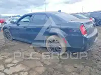 2016 Chrysler 300 photo