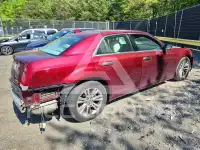 2016 Chrysler 300 photo