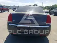 2016 Chrysler 300 photo