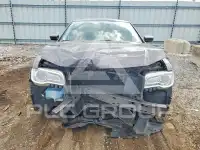 2016 Chrysler 300 photo