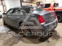2016 Chrysler 300 фото