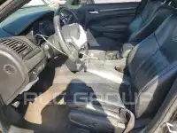 2016 Chrysler 300 photo