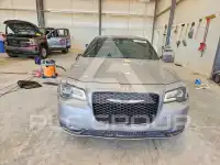 2016 Chrysler 300 photo