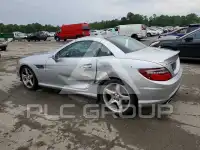 2016 Mercedes Benz SLK-Class фото