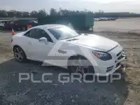 2016 Mercedes Benz SLK-Class photo