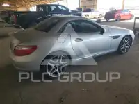 2016 Mercedes Benz SLK-Class фото