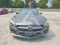 2016 Mercedes Benz SL-Class photo