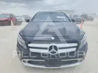 2016 Mercedes Benz GLA-Class photo