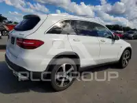 2016 Mercedes Benz GLC-Class фото