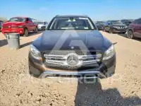 2016 Mercedes Benz GLC-Class photo