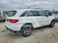 2016 Mercedes Benz GLC-Class photo
