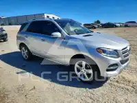 2016 Mercedes Benz GLE-Class фото