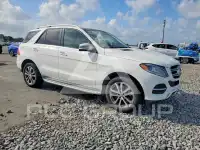 2016 Mercedes Benz GLE-Class фото