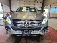 2016 Mercedes Benz GLE-Class фото