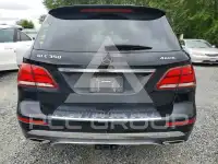 2016 Mercedes Benz GLE-Class фото