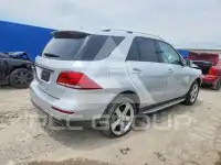 2016 Mercedes Benz GLE-Class фото