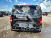 2016 Mercedes Benz METRIS photo