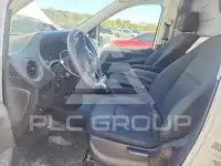2016 Mercedes Benz METRIS photo