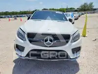 2016 Mercedes Benz GLE-Class фото