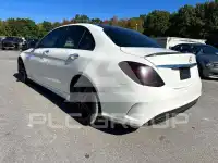 2016 Mercedes Benz C-Class фото
