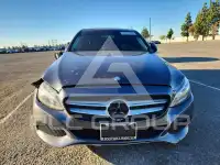 2016 Mercedes Benz C-Class фото
