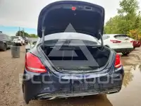 2016 Mercedes Benz C-Class фото