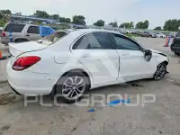 2016 Mercedes Benz C-Class photo