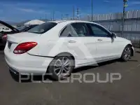 2016 Mercedes Benz C-Class photo