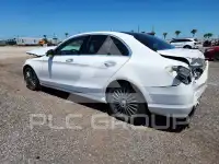 2016 Mercedes Benz C-Class фото