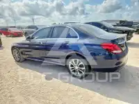 2016 Mercedes Benz C-Class photo