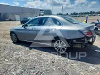 2016 Mercedes Benz C-Class photo