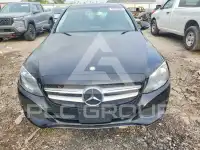 2016 Mercedes Benz C-Class фото