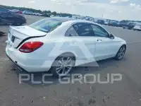 2016 Mercedes Benz C-Class фото