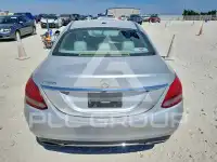 2016 Mercedes Benz C-Class фото