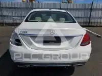 2016 Mercedes Benz C-Class photo