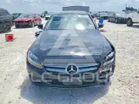 2016 Mercedes Benz C-Class фото