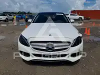 2016 Mercedes Benz C-Class photo