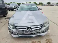 2016 Mercedes Benz C-Class фото