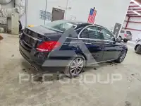 2016 Mercedes Benz C-Class фото