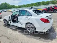 2016 Mercedes Benz C-Class фото