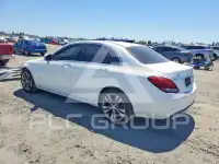 2016 Mercedes Benz C-Class photo
