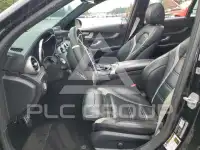 2016 Mercedes Benz C-Class photo