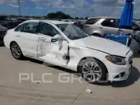 2016 Mercedes Benz C-Class фото